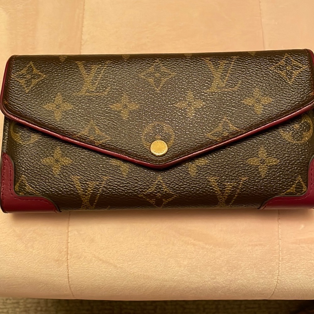 Louis Vuitton Wallet